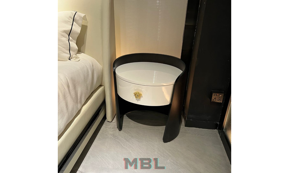 Bedside table Versace 580x480x590