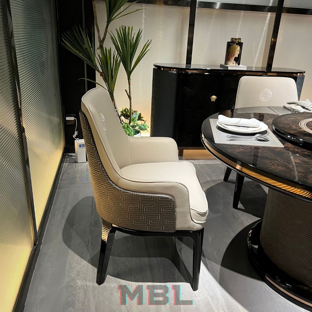Chair Versace 630x610x915 в интерьере
