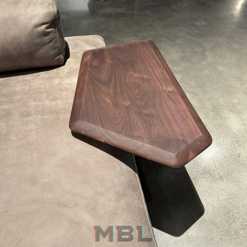 Corner table Henge