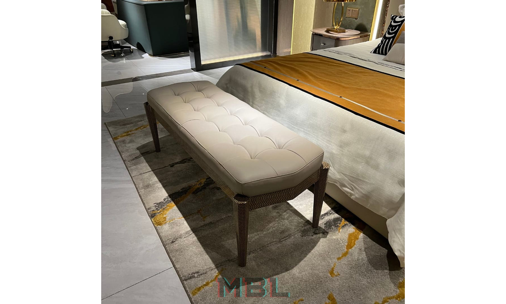 Bentley banquette