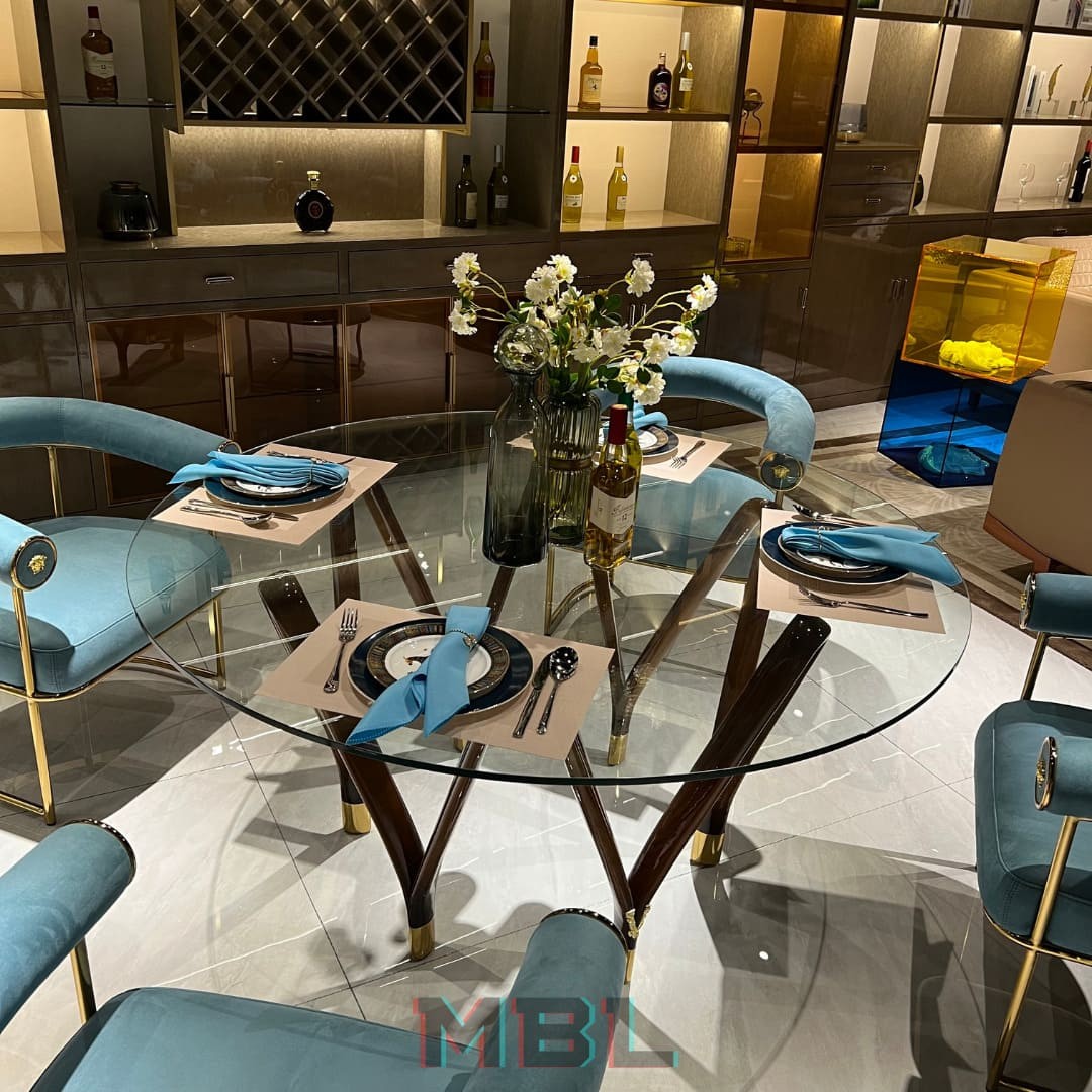 Dining table Versace 1500x760 в интерьере