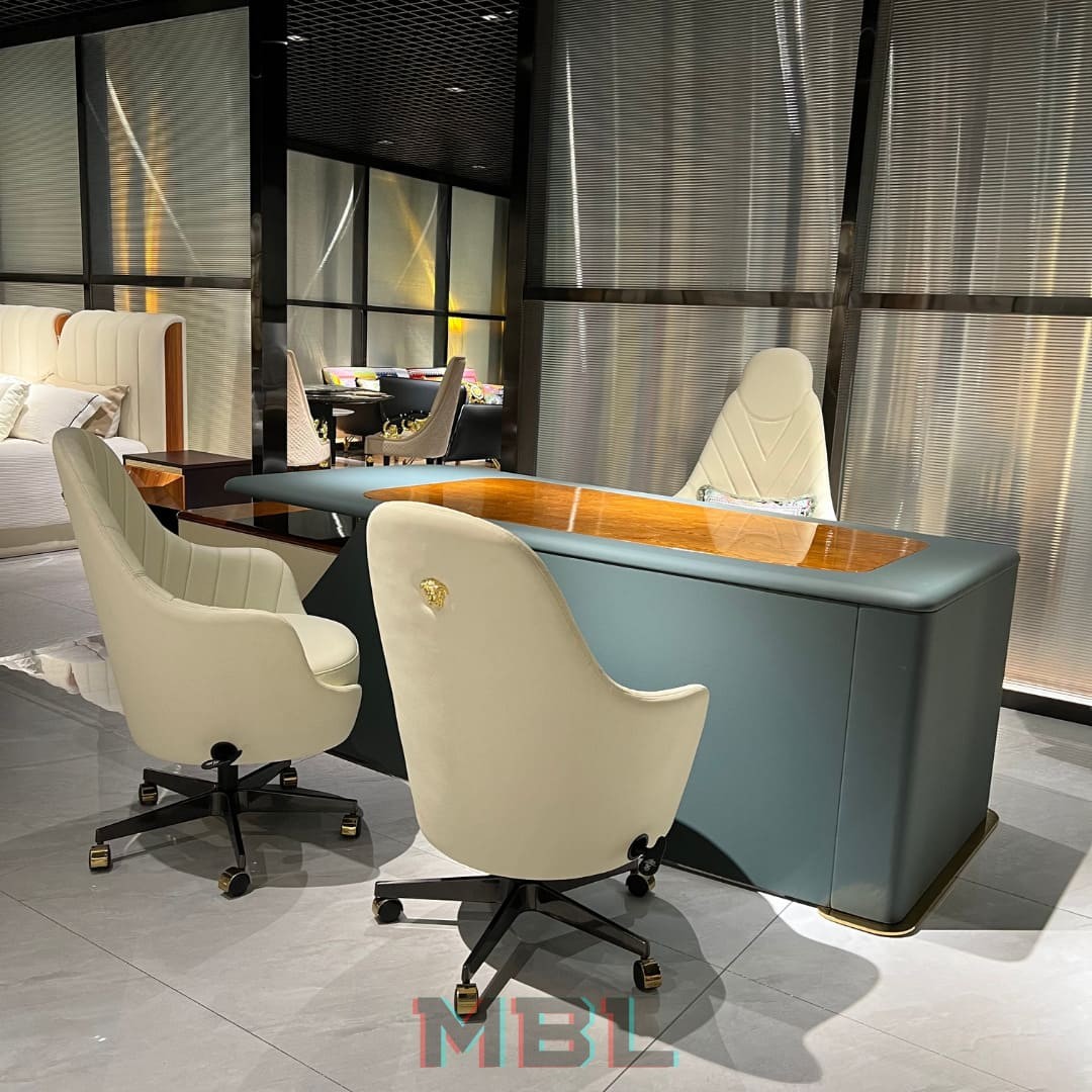 Writing desk Versace 2700x1050x780 в интерьере