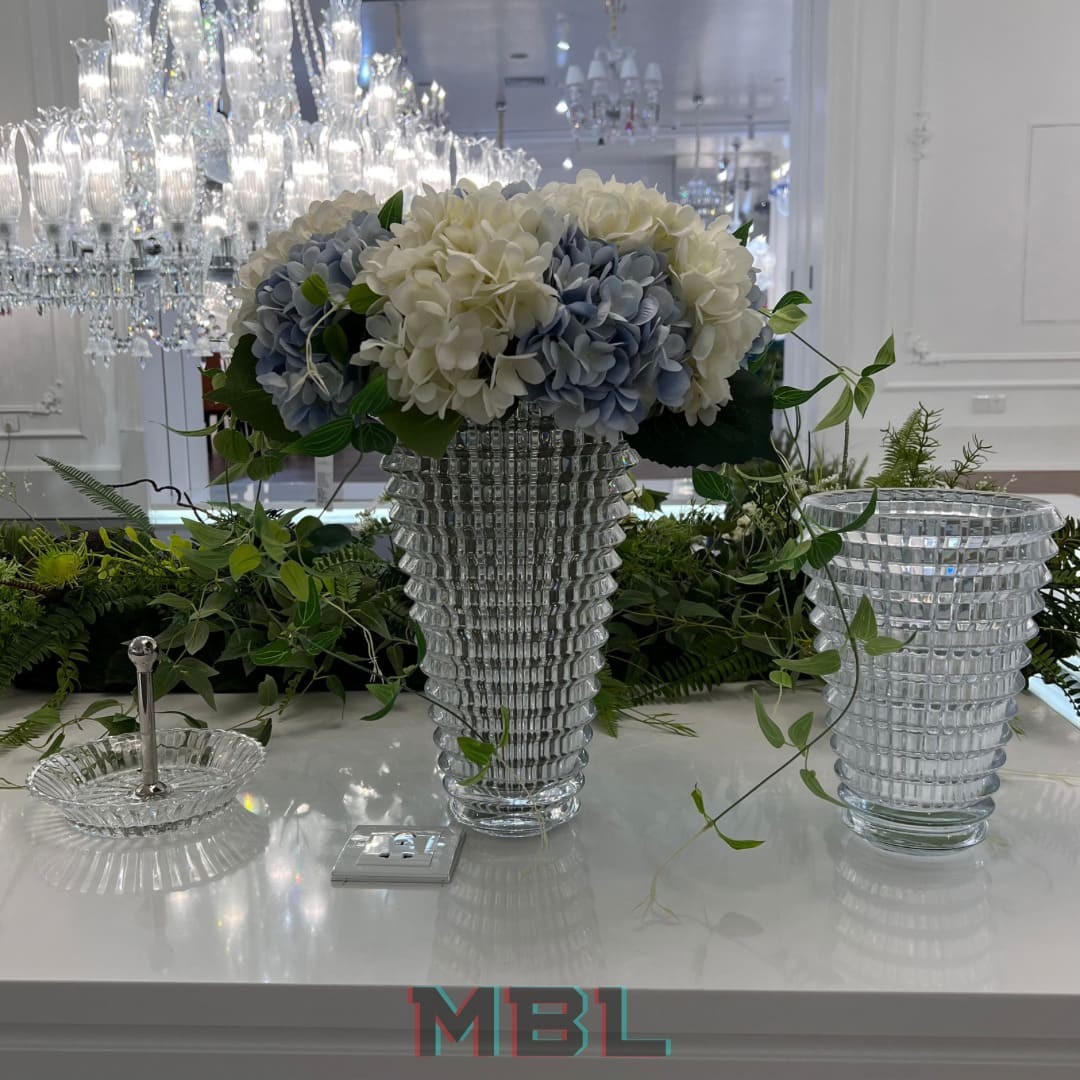 Baccarat vase в интерьере