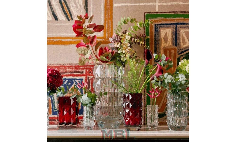 Baccarat vase set