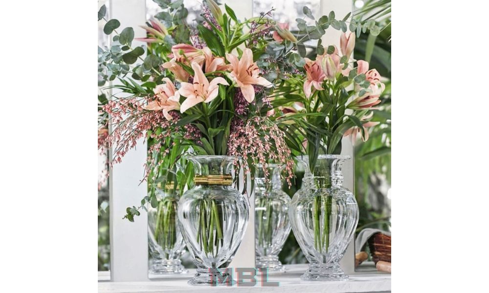 Baccarat vase set
