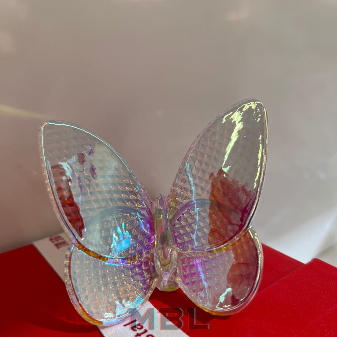 Butterfly Baccarat в интерьере