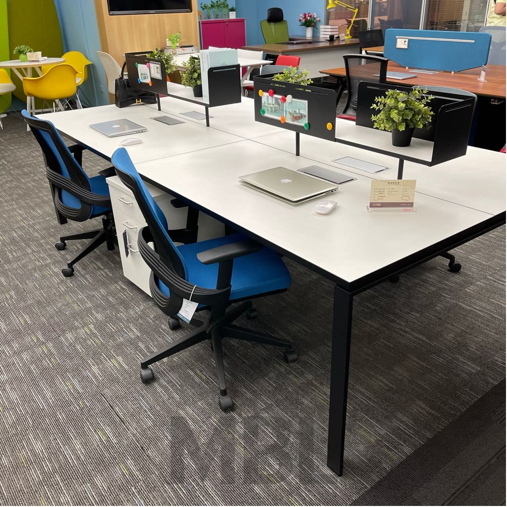 Office table в интерьере
