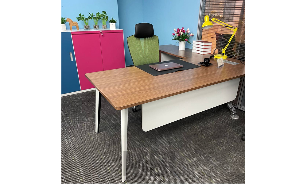 Office table