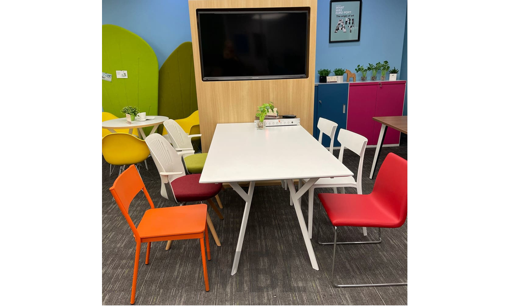 Office table