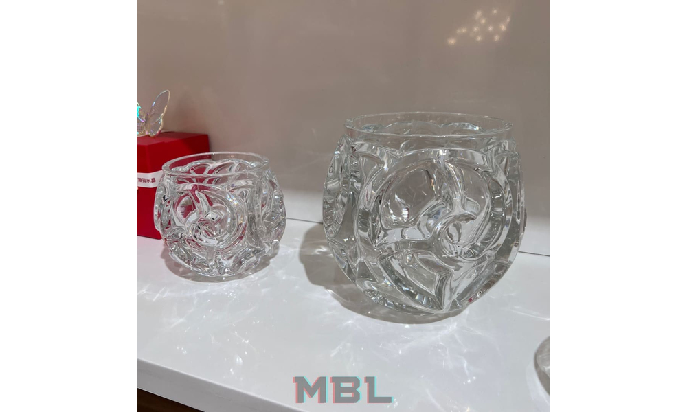 Set of vases