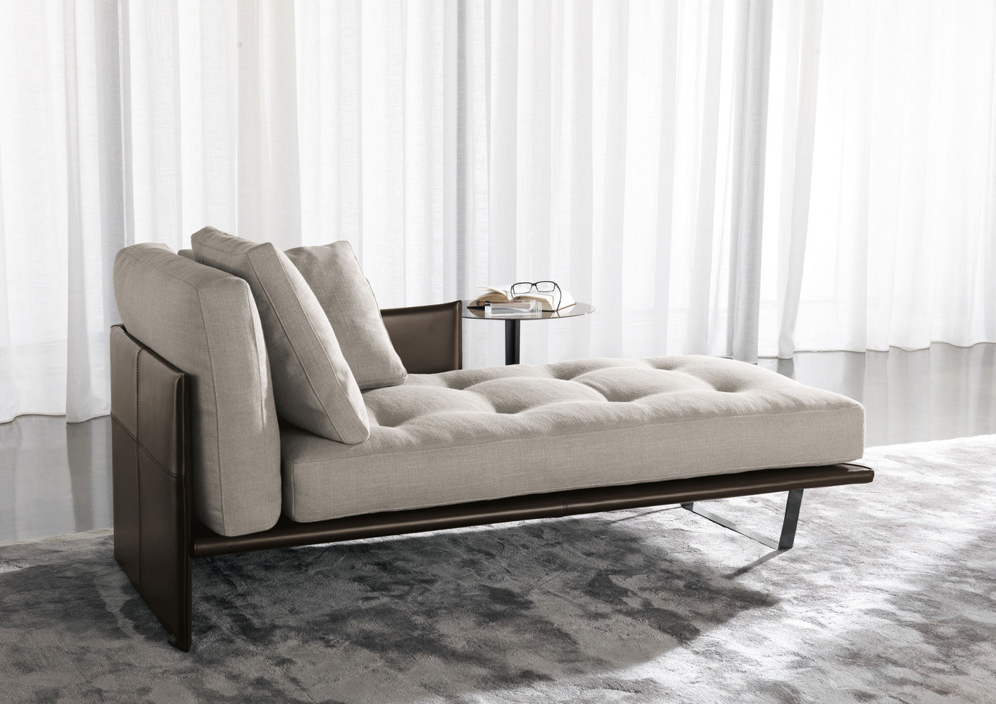 Minotti Luggage Couch в интерьере