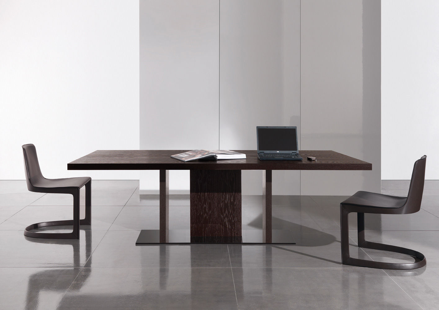 Dining table Minotti Toulouse в интерьере