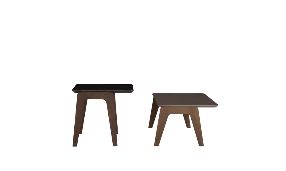 Corner table Minotti Kirk Jut Out Top