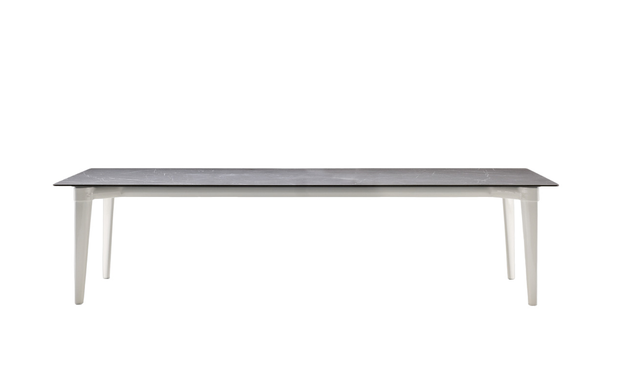 Outdoor table Minotti Terrace в интерьере