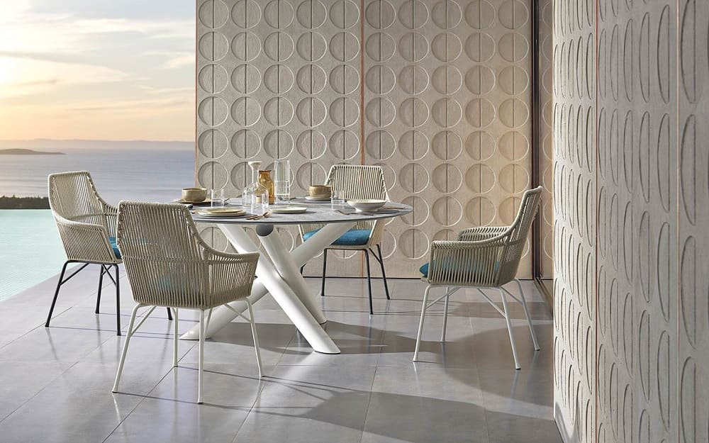 Outdoor table Minotti Van Dyck в интерьере