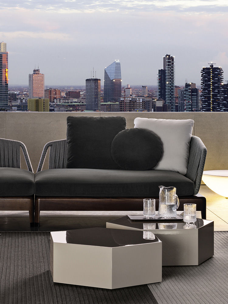 Уличный angular столик Minotti Aeron в интерьере