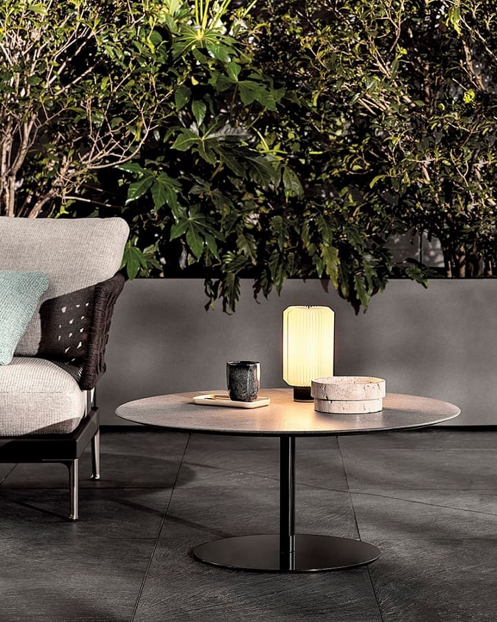 Outdoor coffee table Minotti Bellagio в интерьере