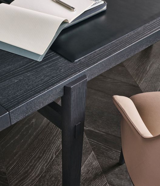 Desk Poliform в интерьере