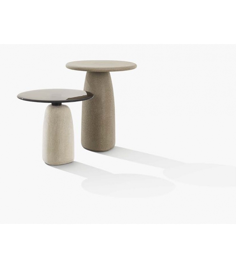 Outdoor coffee table Poliform Strata в интерьере