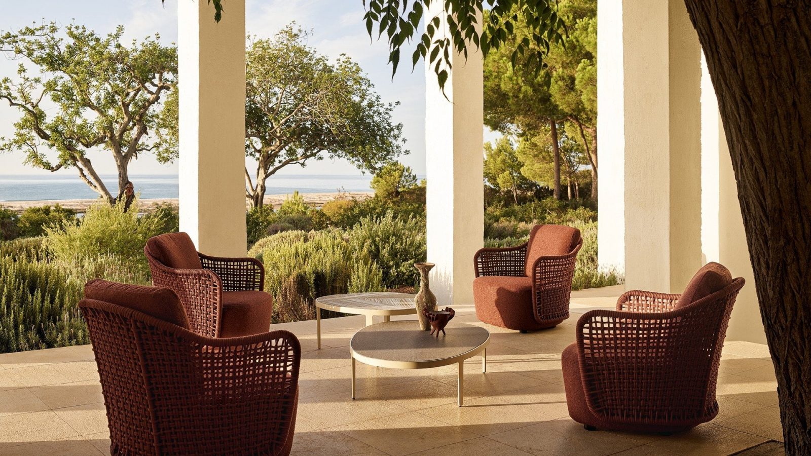 Outdoor armchair Poliform Mad Out в интерьере