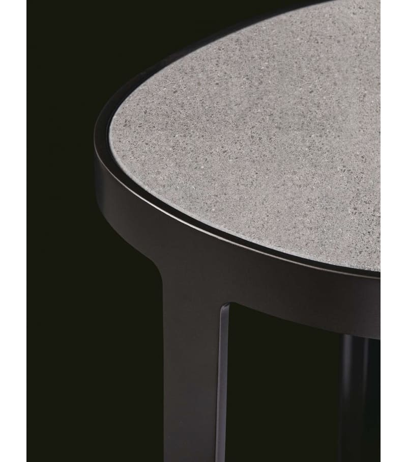 Outdoor coffee table Poliform Mad Out в интерьере