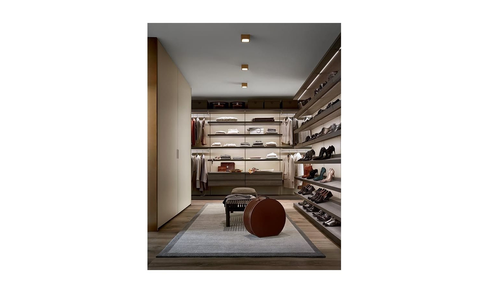 Walk-in closet Poliform Ubik