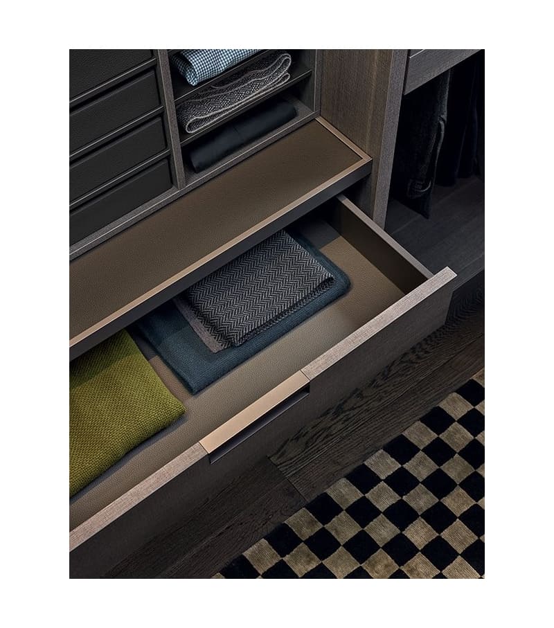 Walk-in closet Poliform Senzafine в интерьере