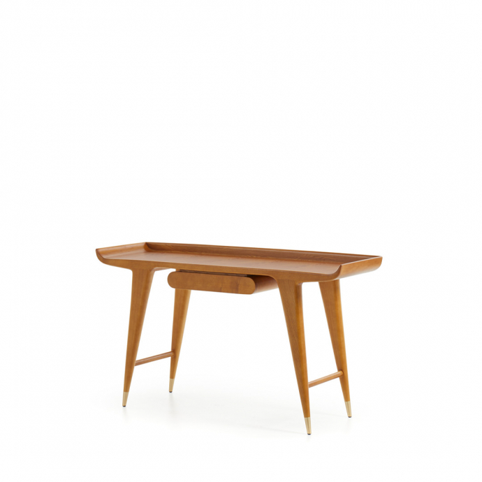 Desk Molteni D.847.1 в интерьере