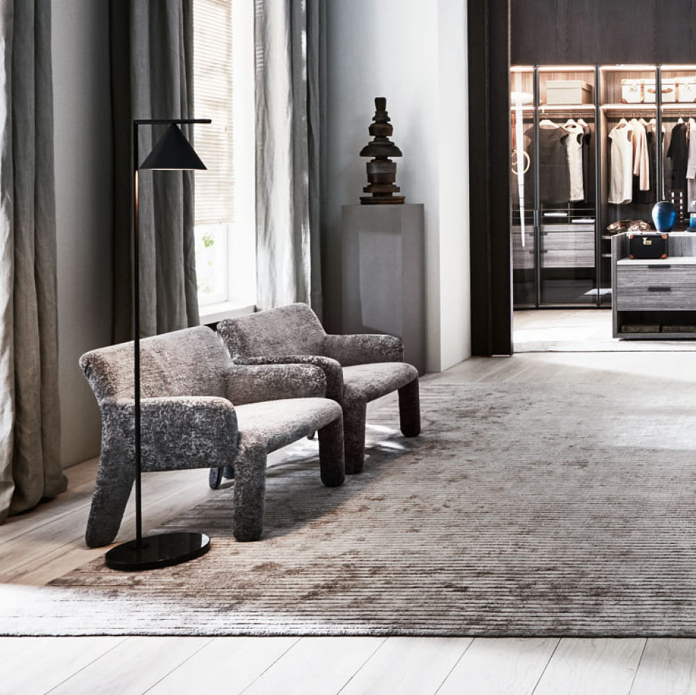 Armchair Molteni Glove-Up в интерьере