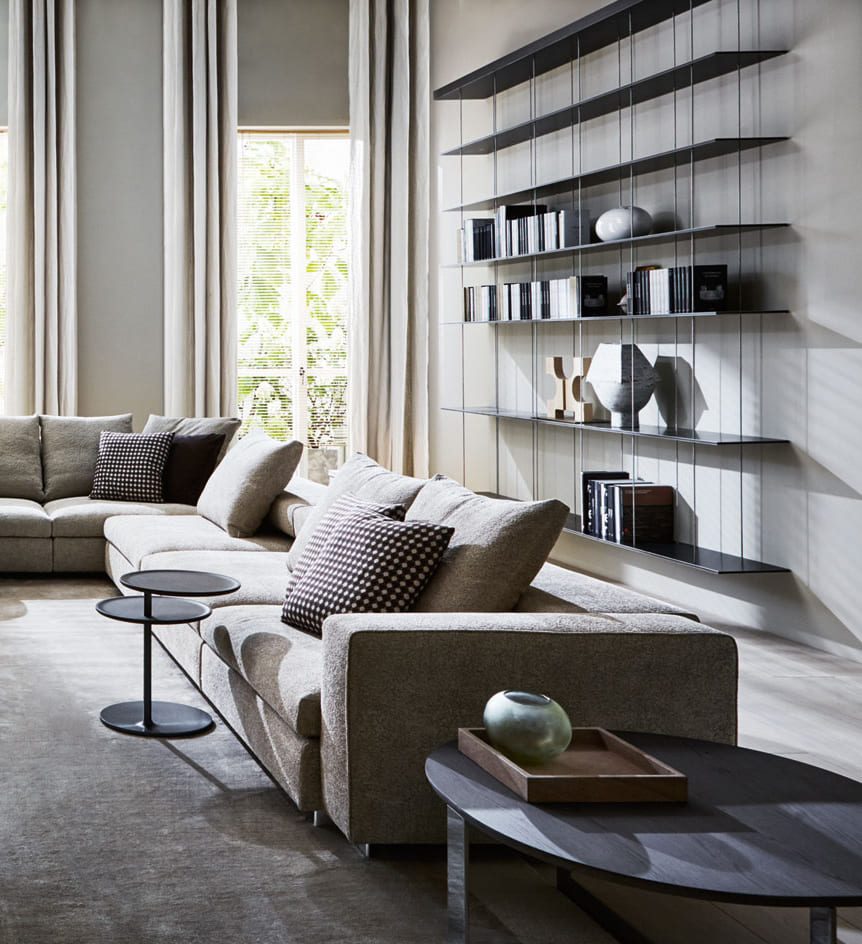 Corner table Molteni Vicino в интерьере