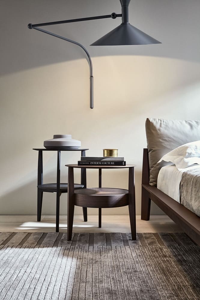 Corner table Molteni When в интерьере