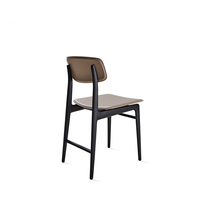 Chair Molteni Woody в интерьере