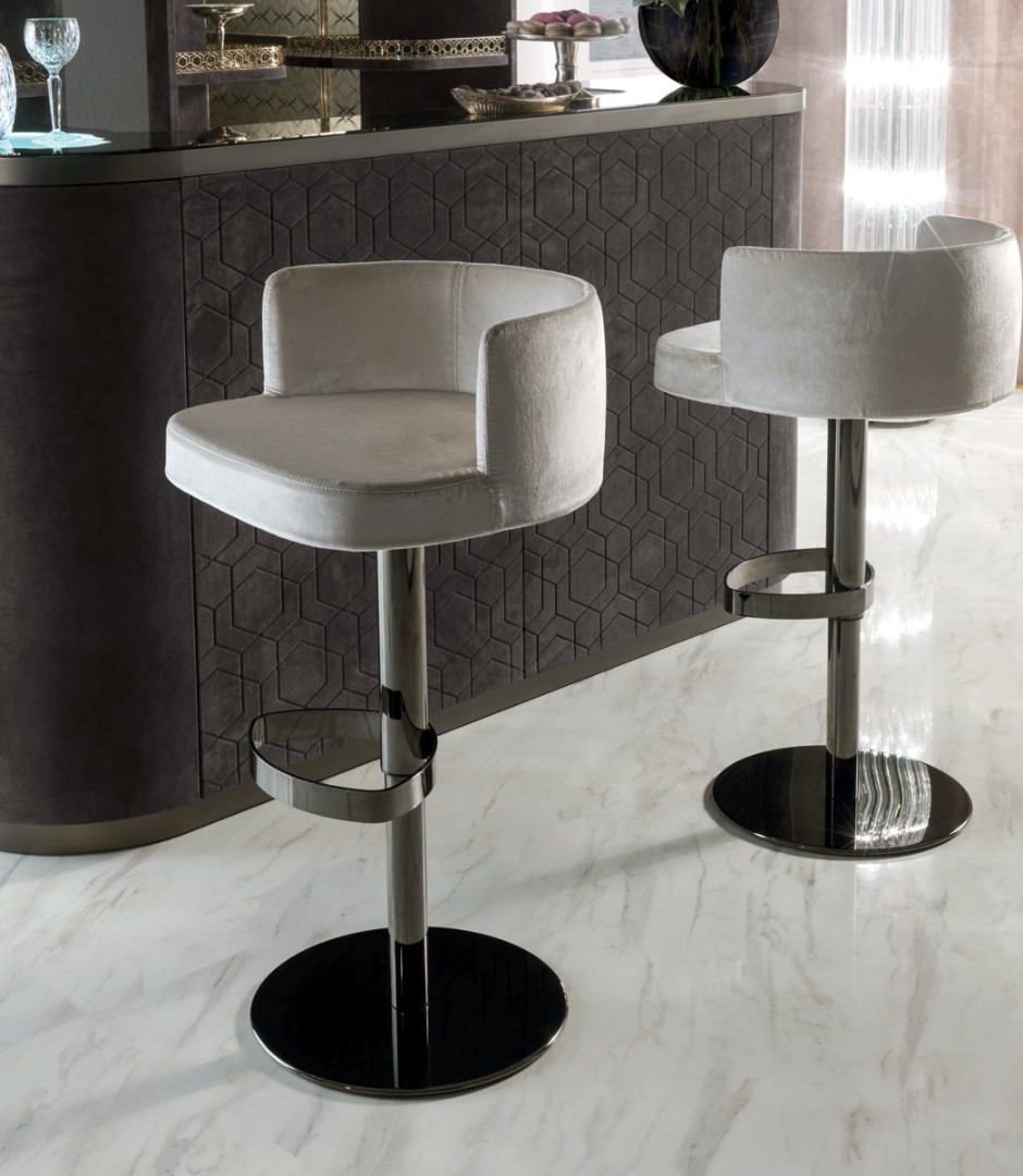 Longhi Kelly bar stool в интерьере