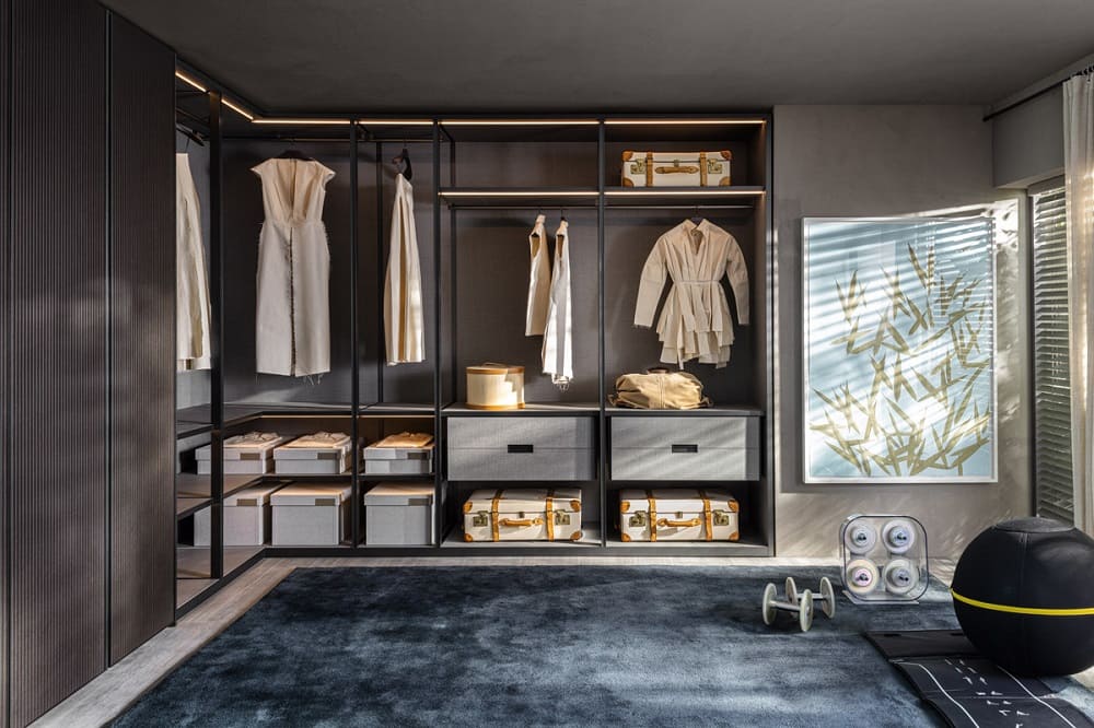 Walk-in closet Molteni Gliss Master-Bamboo в интерьере