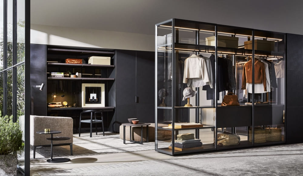 Walk-in closet Molteni Gliss Master-Glass в интерьере