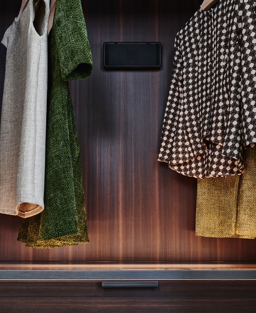 Walk-in closet Molteni Gliss Master-Window в интерьере