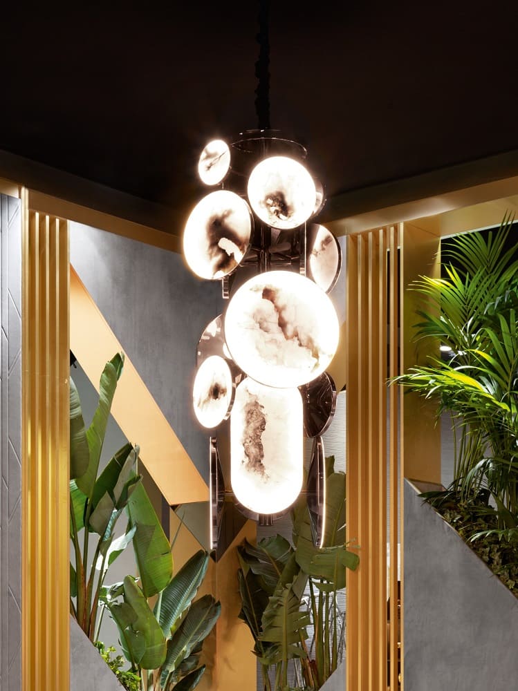Chandelier Visionnaire Rebel в интерьере