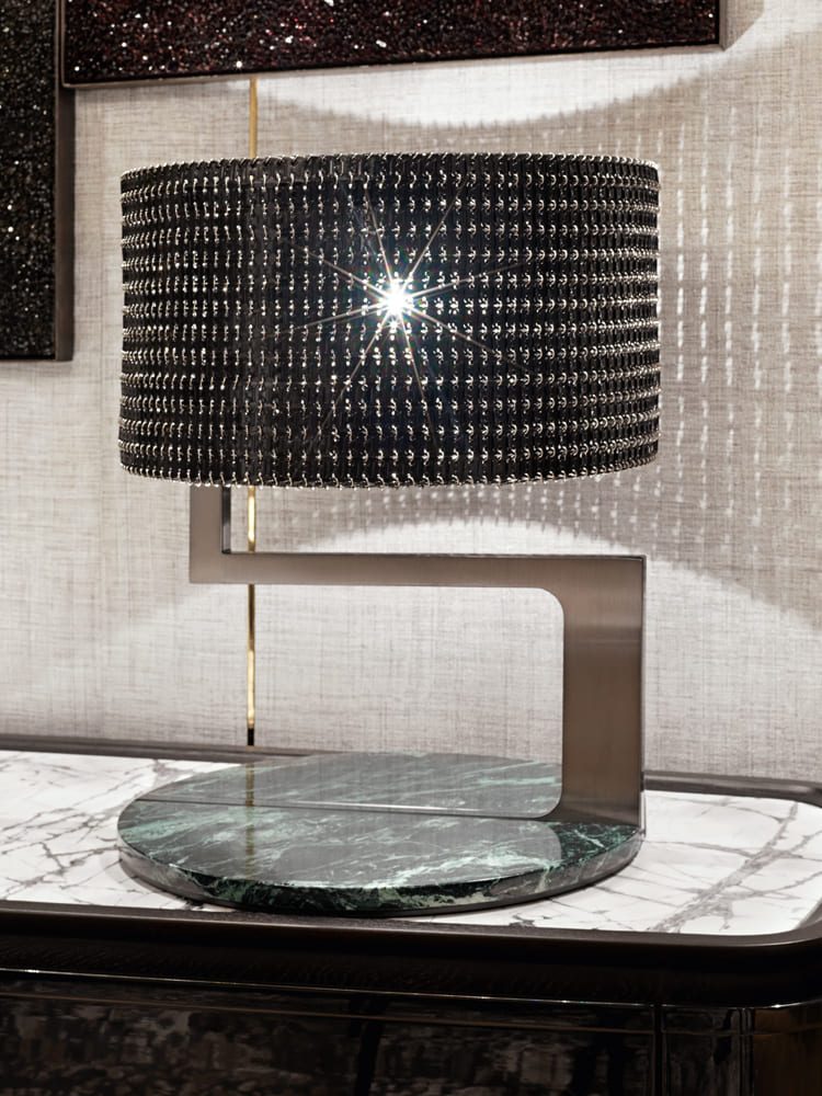 Table lamp Visionnaire Elder в интерьере