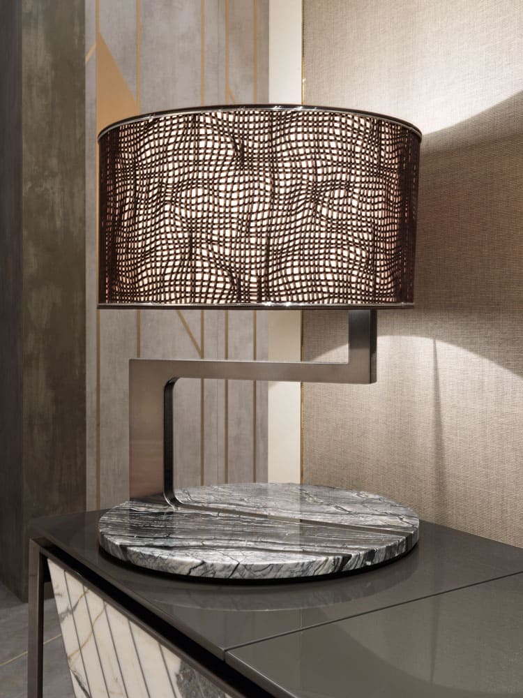 Table lamp Visionnaire Elder в интерьере