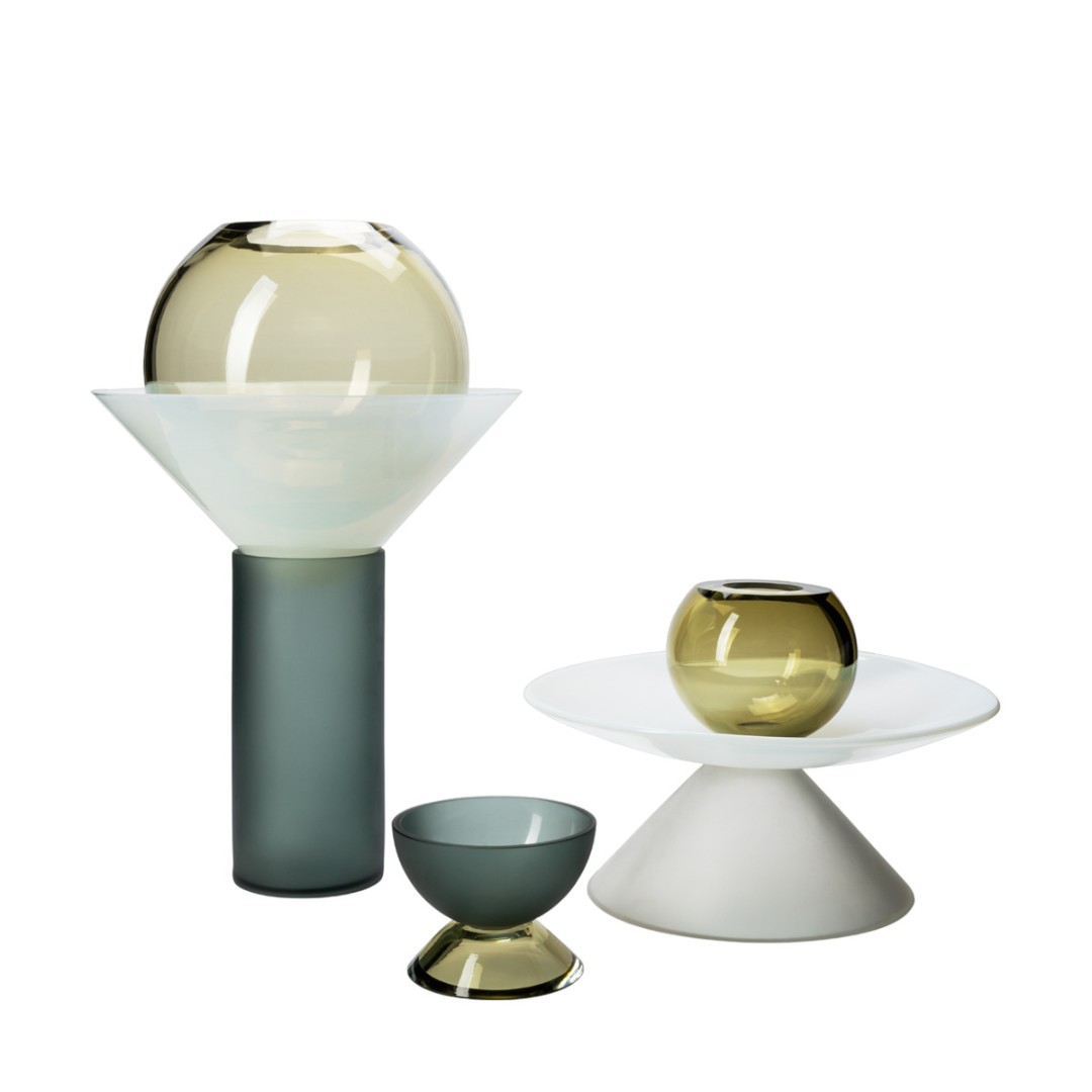 Set of vases Visionnaire Equilibri Fume в интерьере