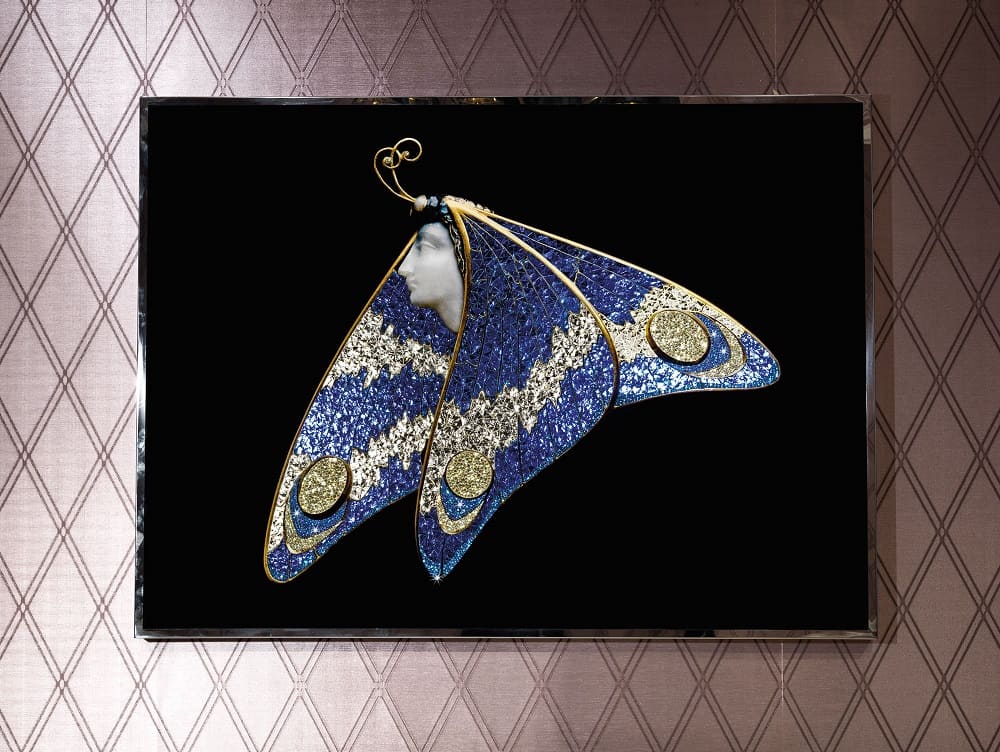 Painting Visionnaire Lady Butterfly в интерьере