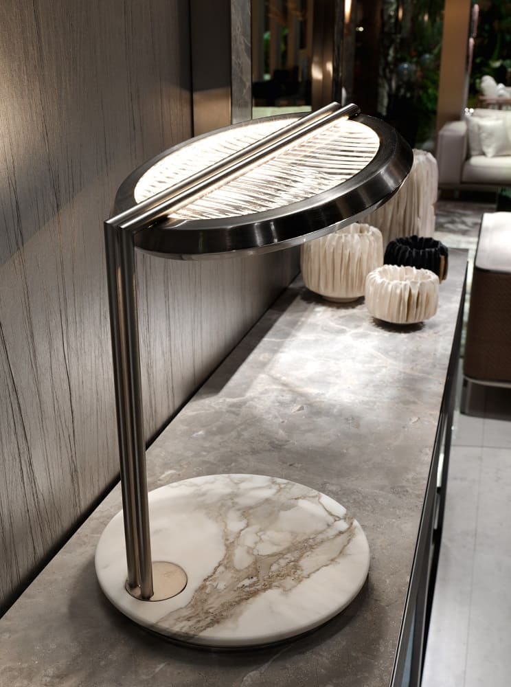 Table lamp Visionnaire Omega в интерьере