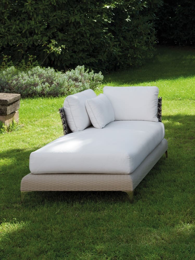 Outdoor daybed Visionnaire Palm Beach в интерьере