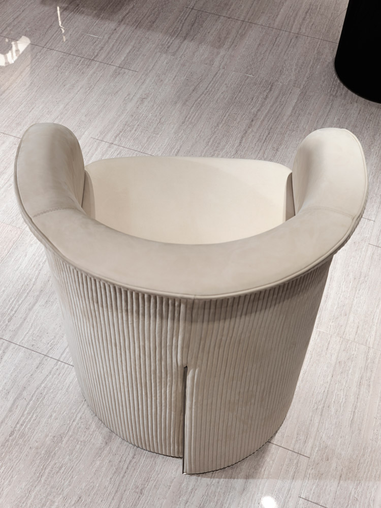Armchair Visionnaire Carmen Padded в интерьере