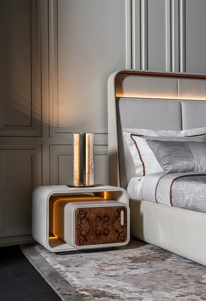 Nightstand Visionnaire Embrace Radica в интерьере