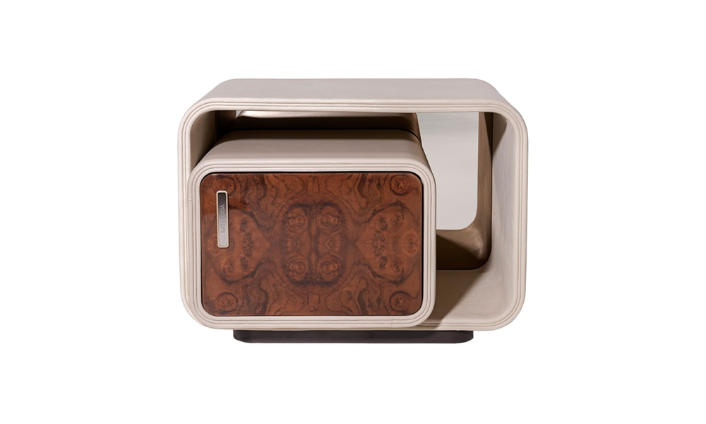 Nightstand Visionnaire Embrace Radica