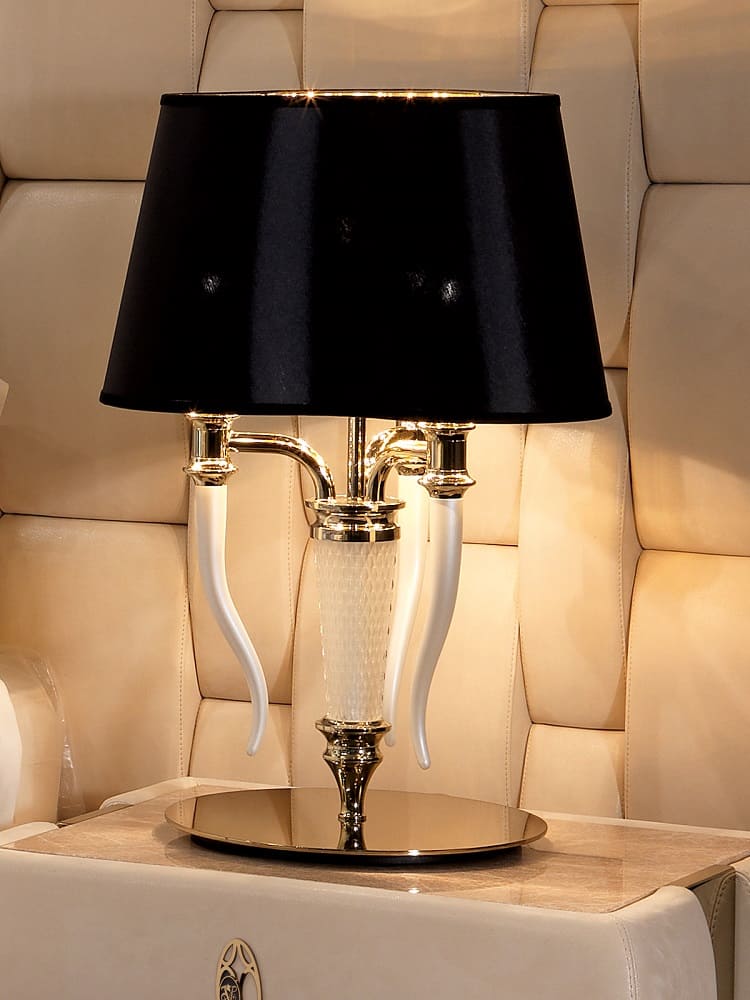 Table lamp Visionnaire Esmeralda в интерьере