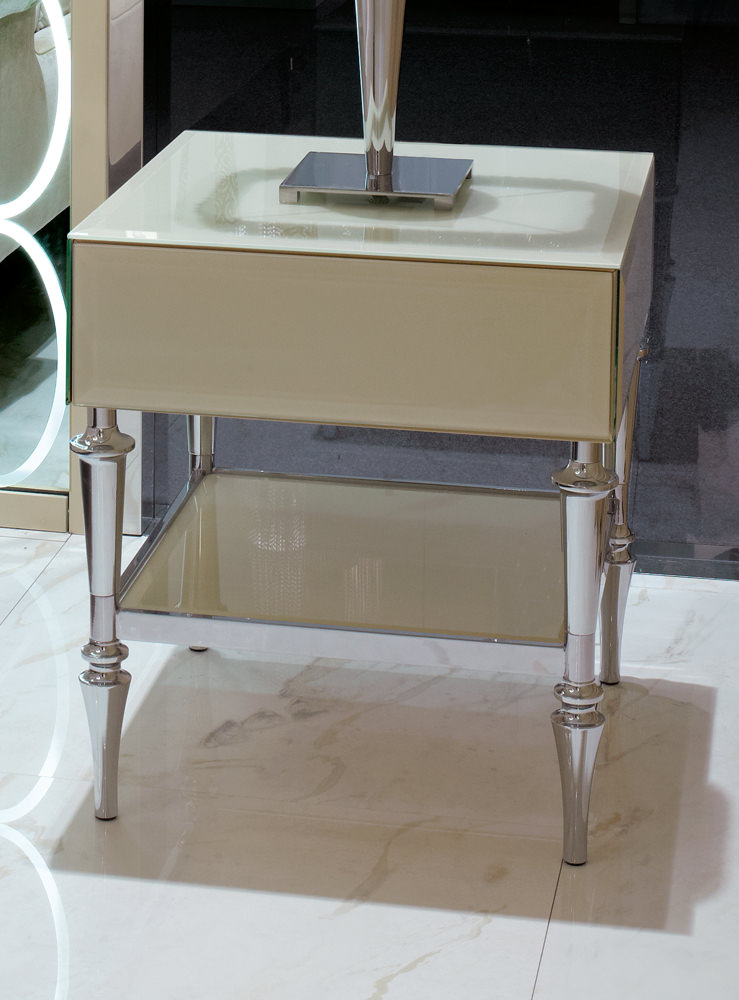 Nightstand Visionnaire Ginevra в интерьере