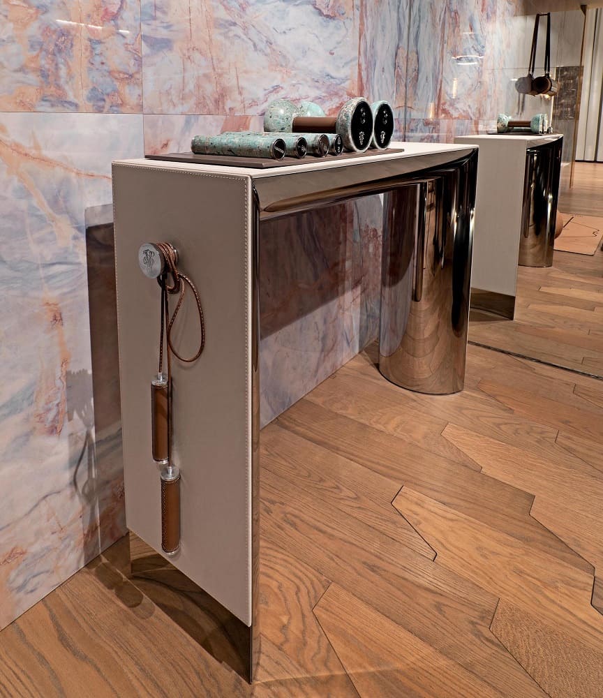 Console Visionnaire Kloster в интерьере