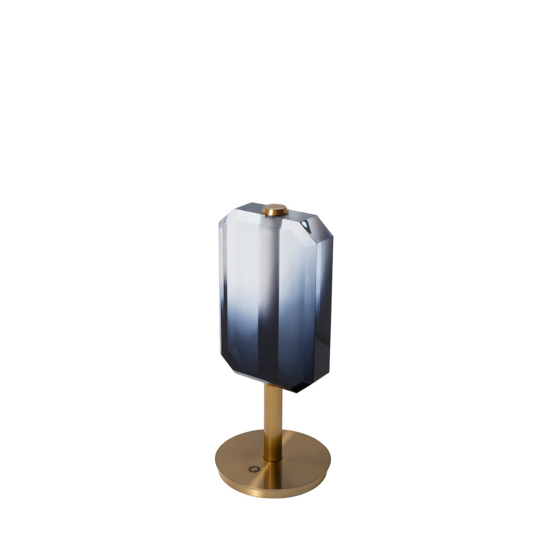 Table lamp Visionnaire Lucente в интерьере